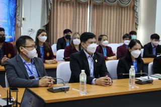 13. วันพุธที่ 16 พ.ย. 65 รศ.ดร.บัณฑิต ฉัตรวิโรจน์ คณบดีคณะครุศาสตร์ พร้อมด้วยคณะผู้บริหาร คณาจารย์ เจ้าหน้าที่บุคลากรครุศาสตร์ ร่วมต้อนรับคณะศึกษาดูงานจาก Provincial Teacher Training College Cambodia