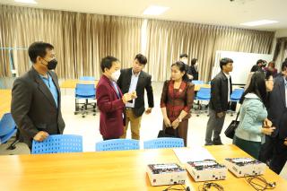 108. วันพุธที่ 16 พ.ย. 65 รศ.ดร.บัณฑิต ฉัตรวิโรจน์ คณบดีคณะครุศาสตร์ พร้อมด้วยคณะผู้บริหาร คณาจารย์ เจ้าหน้าที่บุคลากรครุศาสตร์ ร่วมต้อนรับคณะศึกษาดูงานจาก Provincial Teacher Training College Cambodia