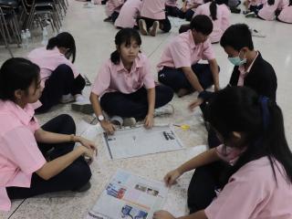 122. กิจกรรมเตรียมความพร้อมสู่โลกกว้างและสานสัมพันธ์สำหรับนักเรียนระดับชั้นมัธยมศึกษาปีที่ 4 โรงเรียนวัชรวิทยา