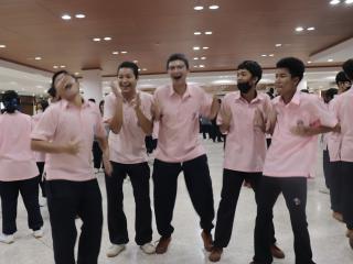 126. กิจกรรมเตรียมความพร้อมสู่โลกกว้างและสานสัมพันธ์สำหรับนักเรียนระดับชั้นมัธยมศึกษาปีที่ 4 โรงเรียนวัชรวิทยา