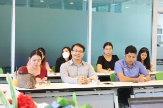6. ประชุมเตรียมการเพื่อจัดอบรมโครงการพัฒนาสมรรถนะครูสู่มืออาชีพ