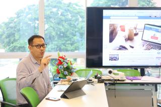11. ประชุมเตรียมการเพื่อจัดอบรมโครงการพัฒนาสมรรถนะครูสู่มืออาชีพ