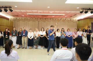 99. ENGLISH CULTURAL EXCHANGE CAMP