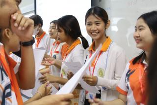 17. Day 2 English Cultural Exchange Camp