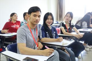 12. Day 4 English Cultural Exchange Camp