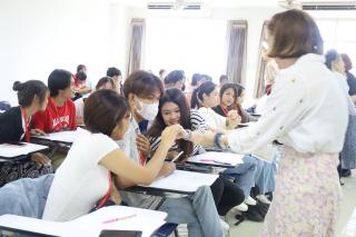 19. Day 4 English Cultural Exchange Camp