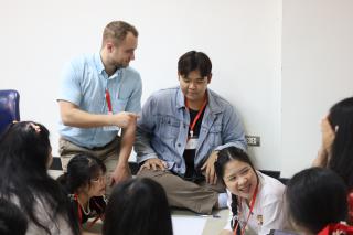 51. Day 4 English Cultural Exchange Camp