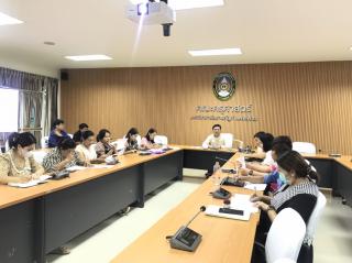 5. ประชุมวิทยากร ผู้ช่วยวิทยากร ในการเตรียมการอบรมครูสู่มืออาชีพ