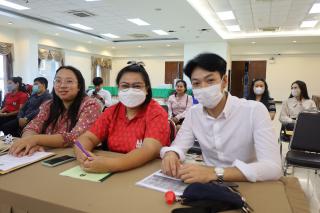111. กิจกรรมพัฒนาทักษะการสอนและความเป็นครูของนักศึกษาหลักสูตรประกาศนีบัตรบัณฑิต สาขาวิชาชีพครู
