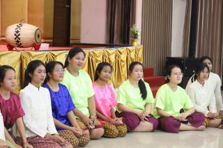 39. การแสดงพื้นบ้านของนักศึกษาภาษาไทย