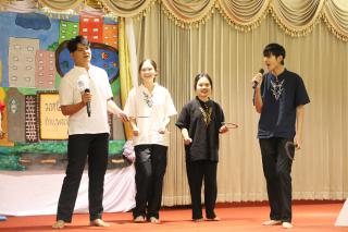 52. การแสดงพื้นบ้านของนักศึกษาภาษาไทย
