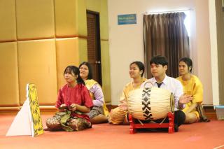 56. การแสดงพื้นบ้านของนักศึกษาภาษาไทย