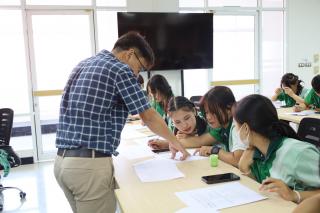 11. อบรมพัฒนาภาษาอังกฤษให้กับนักศึกษาวิทยาลัยเกษตรและเทคโนโลยีตาก