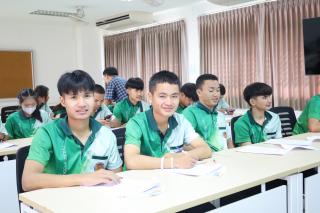 17. อบรมพัฒนาภาษาอังกฤษให้กับนักศึกษาวิทยาลัยเกษตรและเทคโนโลยีตาก