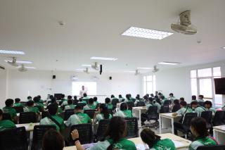 24. อบรมพัฒนาภาษาอังกฤษให้กับนักศึกษาวิทยาลัยเกษตรและเทคโนโลยีตาก