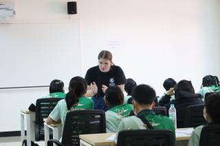 54. อบรมพัฒนาภาษาอังกฤษให้กับนักศึกษาวิทยาลัยเกษตรและเทคโนโลยีตาก