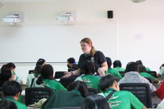 55. อบรมพัฒนาภาษาอังกฤษให้กับนักศึกษาวิทยาลัยเกษตรและเทคโนโลยีตาก