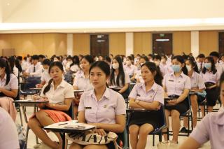 12. กิจกรรมปฐมนิเทศพัฒนาทักษะด้านภาษาอังกฤษ สำหรับนักศึกษาครู