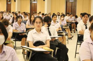 35. กิจกรรมปฐมนิเทศพัฒนาทักษะด้านภาษาอังกฤษ สำหรับนักศึกษาครู