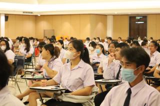 38. กิจกรรมปฐมนิเทศพัฒนาทักษะด้านภาษาอังกฤษ สำหรับนักศึกษาครู