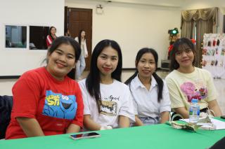 30. กิจกรรมวันคริสต์มาส โปรแกรมวิชาภาษาอังกฤษ "Christmas in wonderland"