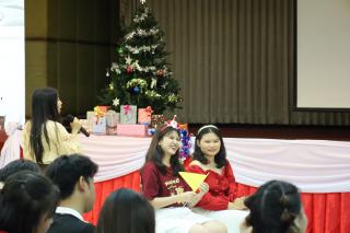 76. กิจกรรมวันคริสต์มาส โปรแกรมวิชาภาษาอังกฤษ "Christmas in wonderland"