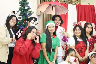 114. กิจกรรมวันคริสต์มาส โปรแกรมวิชาภาษาอังกฤษ "Christmas in wonderland"