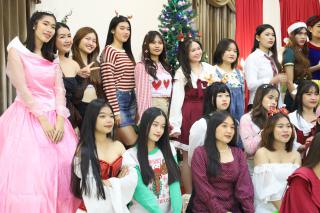 117. กิจกรรมวันคริสต์มาส โปรแกรมวิชาภาษาอังกฤษ "Christmas in wonderland"