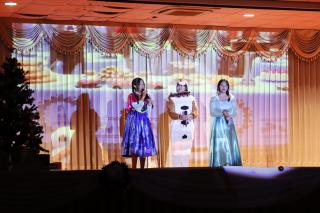 223. กิจกรรมวันคริสต์มาส โปรแกรมวิชาภาษาอังกฤษ "Christmas in wonderland"