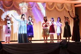 225. กิจกรรมวันคริสต์มาส โปรแกรมวิชาภาษาอังกฤษ "Christmas in wonderland"