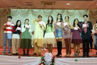 244. กิจกรรมวันคริสต์มาส โปรแกรมวิชาภาษาอังกฤษ "Christmas in wonderland"