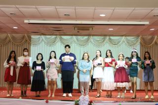 246. กิจกรรมวันคริสต์มาส โปรแกรมวิชาภาษาอังกฤษ "Christmas in wonderland"