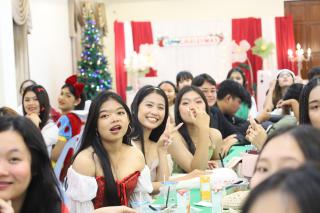 262. กิจกรรมวันคริสต์มาส โปรแกรมวิชาภาษาอังกฤษ "Christmas in wonderland"