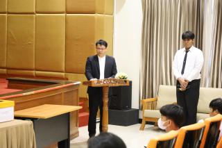 10. กิจกรรมการแข่งขันตอบปัญหาสังคม