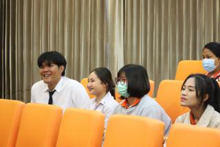 83. กิจกรรมการแข่งขันตอบปัญหาสังคม