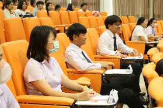 92. กิจกรรมการแข่งขันตอบปัญหาสังคม