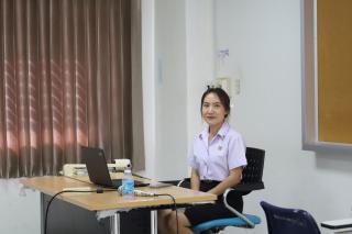 12. การอบรมการเขียนบทความวิจัย และวิพากษ์การวิจัยของนักศึกษาโปรแกรมวิชาการประถมศึกษา