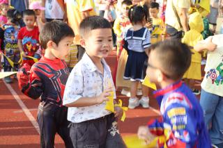 39. งานกีฬาสี และงานวันเด็กรร.อนุบาลราชภัฏกำแพงเพชร