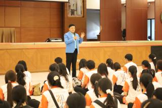 6. อบรมเชิงปฏิบัติการพัฒนาสมรรถนะนักศึกษาครู ชั้นปีที่ 2