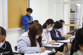 185. Day 1 โครงการพัฒนาทักษะด้านภาษาอังกฤษ สำหรับนักศึกษาครู