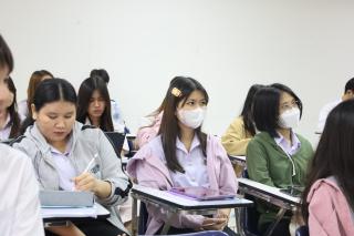197. Day 1 โครงการพัฒนาทักษะด้านภาษาอังกฤษ สำหรับนักศึกษาครู