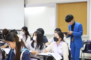 231. Day 1 โครงการพัฒนาทักษะด้านภาษาอังกฤษ สำหรับนักศึกษาครู