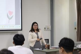 6. ตรวจเยี่ยมการเรียนการสอนนักศึกษาหลักสูตรประกาศนียบัตรบัณฑิต สาขาวิชาชีพครู