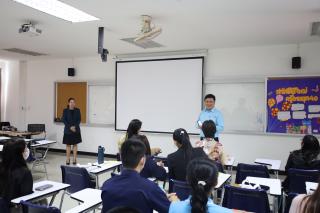 21. ตรวจเยี่ยมการเรียนการสอนนักศึกษาหลักสูตรประกาศนียบัตรบัณฑิต สาขาวิชาชีพครู