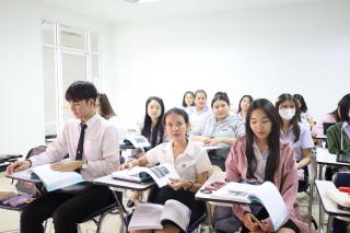 27. Day 2 โครงการพัฒนาทักษะด้านภาษาอังกฤษ สำหรับนักศึกษาครู