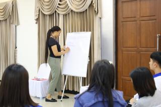 38. กิจกรรมอบรมเชิงปฏิบัติการโครงการภาษาอังกฤษสื่อสารสำหรับครูในศตวรรษที่ 21
