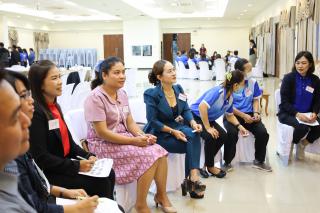 55. กิจกรรมอบรมเชิงปฏิบัติการโครงการภาษาอังกฤษสื่อสารสำหรับครูในศตวรรษที่ 21