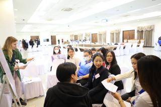 62. กิจกรรมอบรมเชิงปฏิบัติการโครงการภาษาอังกฤษสื่อสารสำหรับครูในศตวรรษที่ 21