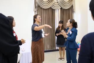 79. กิจกรรมอบรมเชิงปฏิบัติการโครงการภาษาอังกฤษสื่อสารสำหรับครูในศตวรรษที่ 21