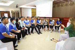 93. กิจกรรมอบรมเชิงปฏิบัติการโครงการภาษาอังกฤษสื่อสารสำหรับครูในศตวรรษที่ 21